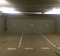 parking.jpg