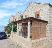 000-2047-22-Island-of-Lastovo-Stone-house-neear-the-sea-for-sale.jpg