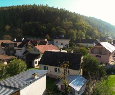 Eladó Családi ház, Családi ház, Pod Horou, Trenčín, Szlovákia