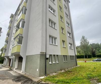 Eladó 3 szobás lakás, 3 szobás lakás, Hviezdoslavova, Čadca, Szlovákia