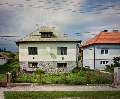 Eladó Családi ház, Családi ház, Liptovský Mikuláš, Szlovákia