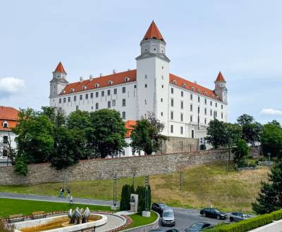 Eladó Villa, Villa, Bratislava - Staré Mesto, Szlovákia