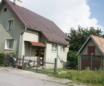 Eladó Családi ház, Családi ház, Banská Bystrica, Szlovákia