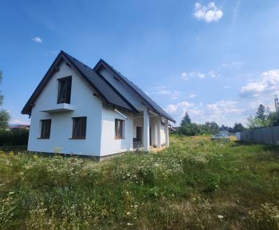 Eladó Családi ház, Családi ház, Zelená Voda, Nové Mesto nad Váhom, Szl