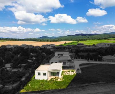 Eladó Családi ház, Családi ház, Palmovská, Trenčín, Szlovákia