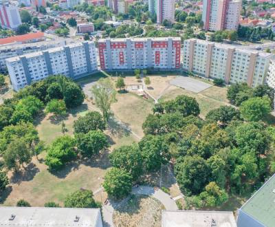 Eladó 4 szobás lakás, 4 szobás lakás, Lotyšská, Bratislava - Podunajsk