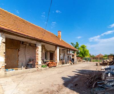 Eladó Családi ház, Családi ház, Holiare, Komárno, Szlovákia