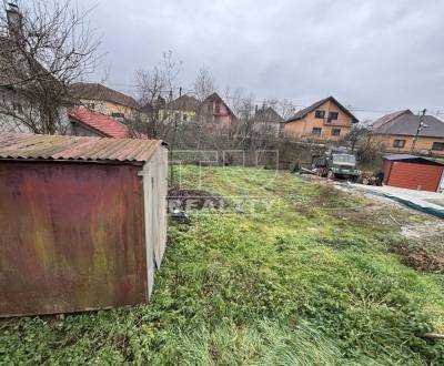 Eladó Építési telek, Trenčín, Szlovákia