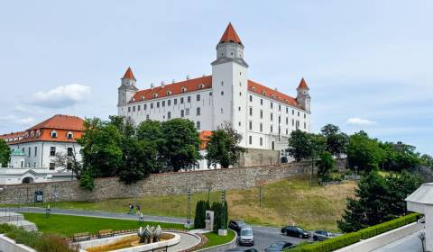 Eladó Villa, Villa, Bratislava - Staré Mesto, Szlovákia