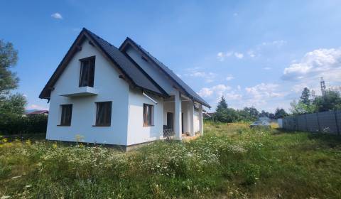Eladó Családi ház, Családi ház, Zelená Voda, Nové Mesto nad Váhom, Szl
