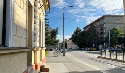 Eladó Üzlethelység, Üzlethelység, Komenského, Košice - Staré Mesto, Sz