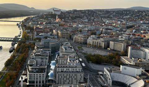 Kiadó 2 szobás lakás, 2 szobás lakás, Pribinova, Bratislava - Staré Me