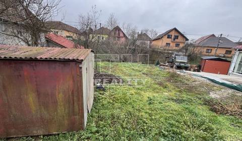 Eladó Építési telek, Trenčín, Szlovákia