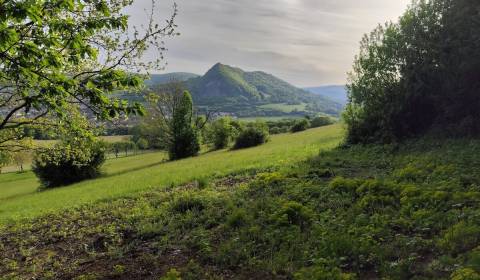 Eladó Üdülőtelkek, Üdülőtelkek, Trenčín, Szlovákia