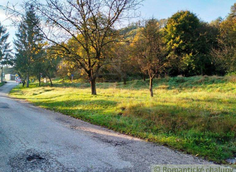 Trenčianska Teplá Építési telek eladó reality Trenčín