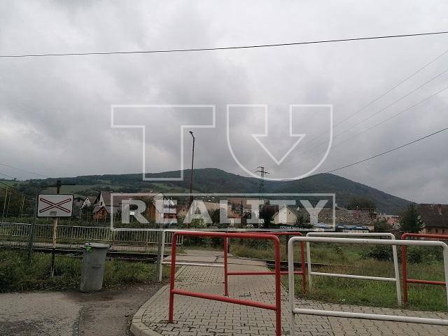 Horné Srnie Építési telek eladó reality Trenčín