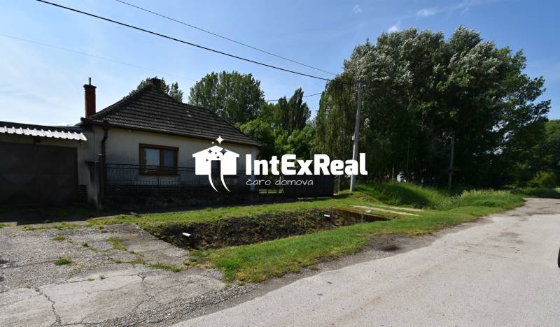 Vidiecky dom pri zelenom raji obce, 5,32 á, predaj Diakovce, viac na: https://reality.intexreal.sk/