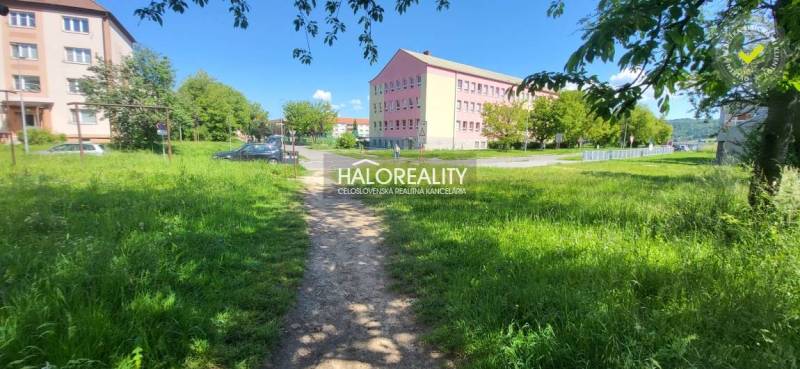 Žiar nad Hronom Telkek beruházóknak eladó reality Žiar nad Hronom