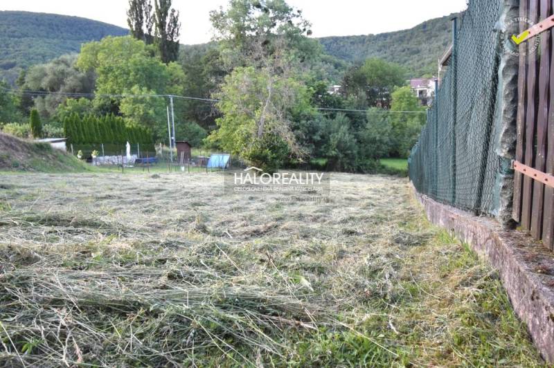 Nitrianske Sučany Építési telek eladó reality Prievidza