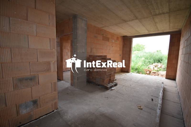 Novostavba, 3 izbový byt na predaj, Galanta, Hody, viac na: https://reality.intexreal.sk/