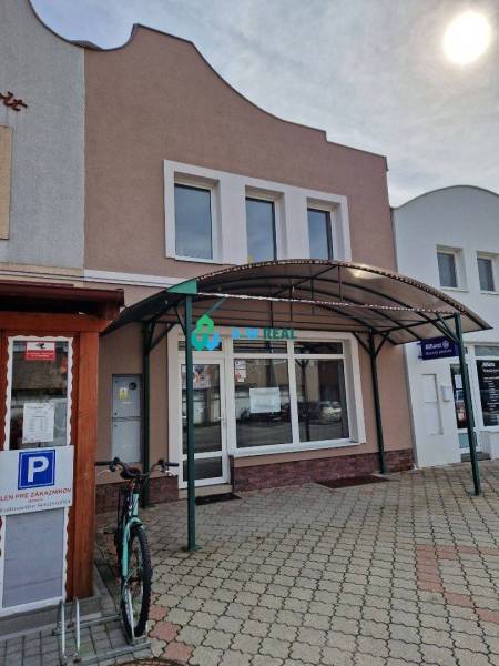 Dunajská Streda Üzlethelység kiadó reality Dunajská Streda