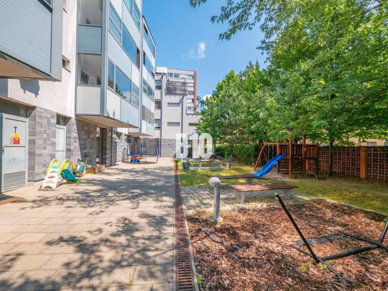 Bratislava - Nové Mesto 4 szobás lakás eladó reality Bratislava - Nové Mesto