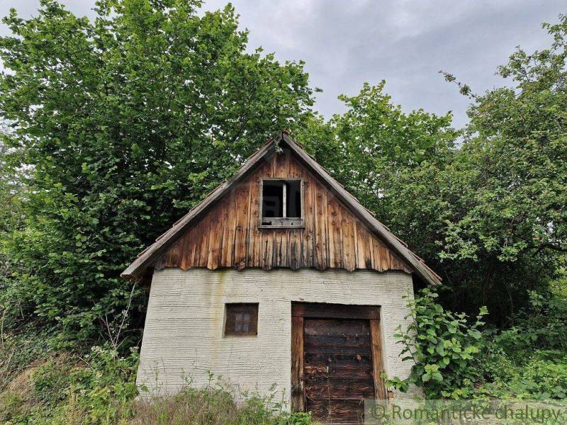 Pukanec Nyaraló eladó reality Levice