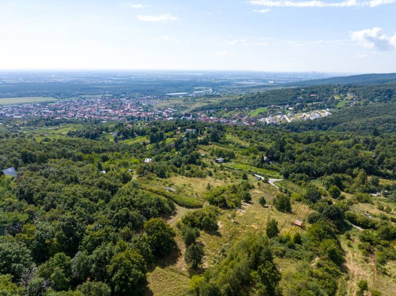 Pozemok na predaj Svätý Jur - výhľad