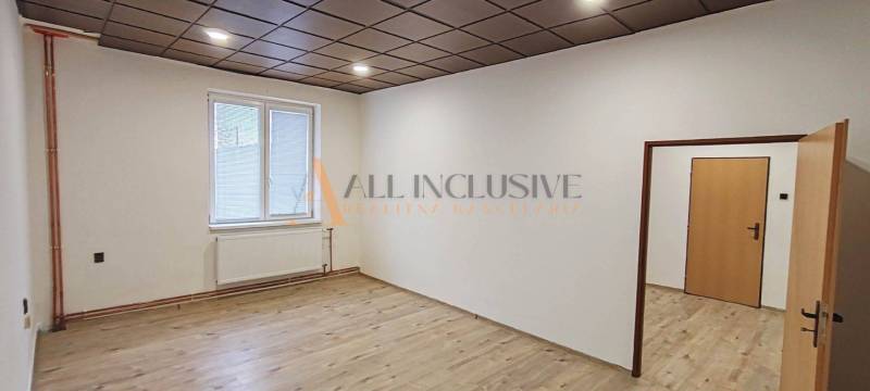 ALL  INCLUSIVE  REAL/  KANCELÁSKE  -  KOMERČNÉ  PRIESTORY 39 M2  NA  PRENÁJOM  GALANTA