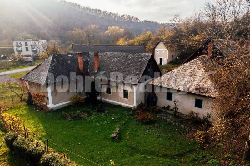 Medovarce Családi ház eladó reality Krupina