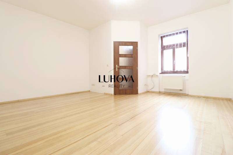 LUHOVA reality_2.jpg