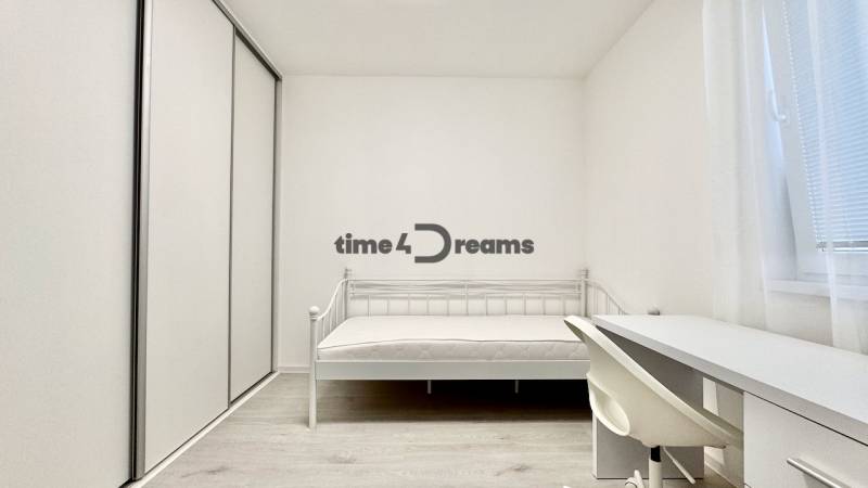 TIME4DREAMS - RÓBERT ŠIMON