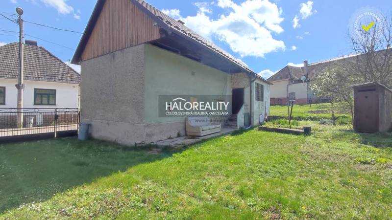 Neporadza Családi ház eladó reality Trenčín