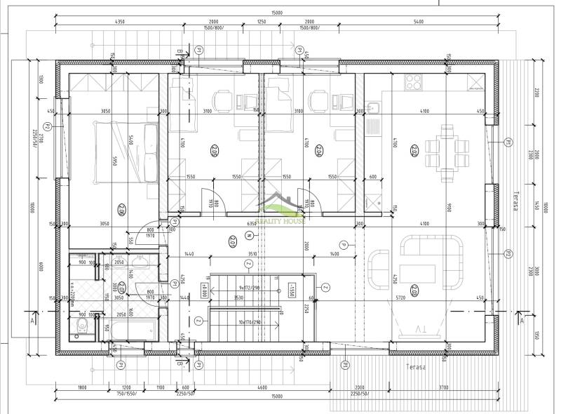 pôdorys 150m2.jpg